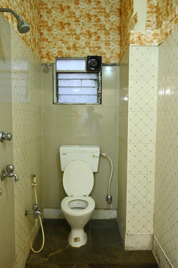 Hotel Komala Vilas Kalkuta Zewnętrze zdjęcie